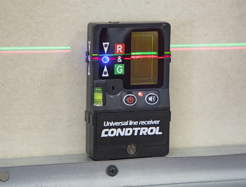 ULR CONDTROL - the colour of the laser does not matter!